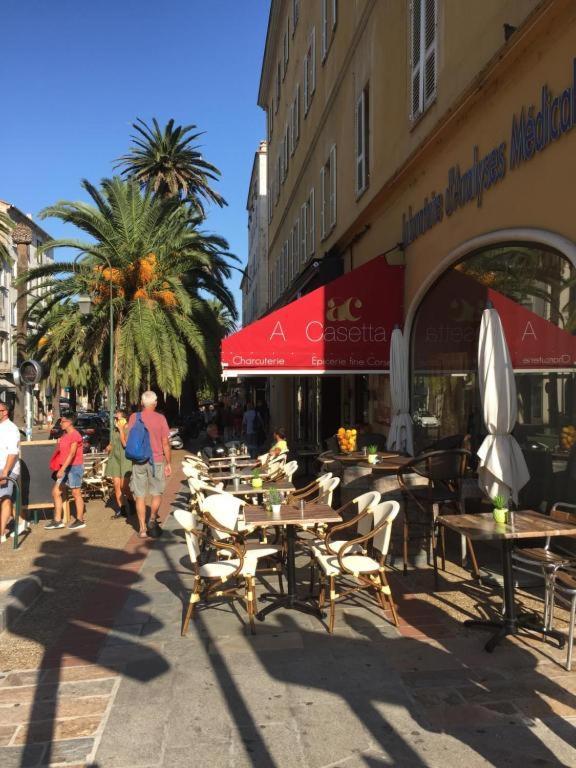 Ajaccio Centre Vieille Ville Imperiale Tt Confort Ttes Commodites 3 A 4 Pers Cathedrale A 300M Mer Port Marche Local Plages 외부 사진